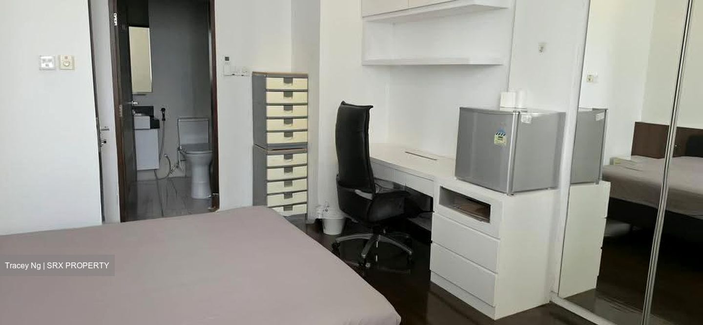 Orchard Tower Rear Block Apartment (D9), Apartment #612486201